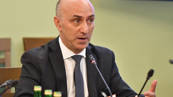 prof. M. Kłusek